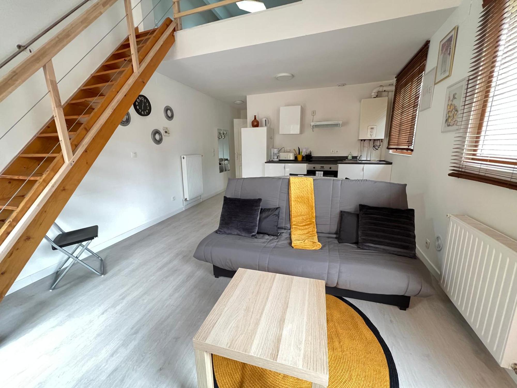 La Maisonnette Un Sejour A Part Longeville-les-Metz Zewnętrze zdjęcie