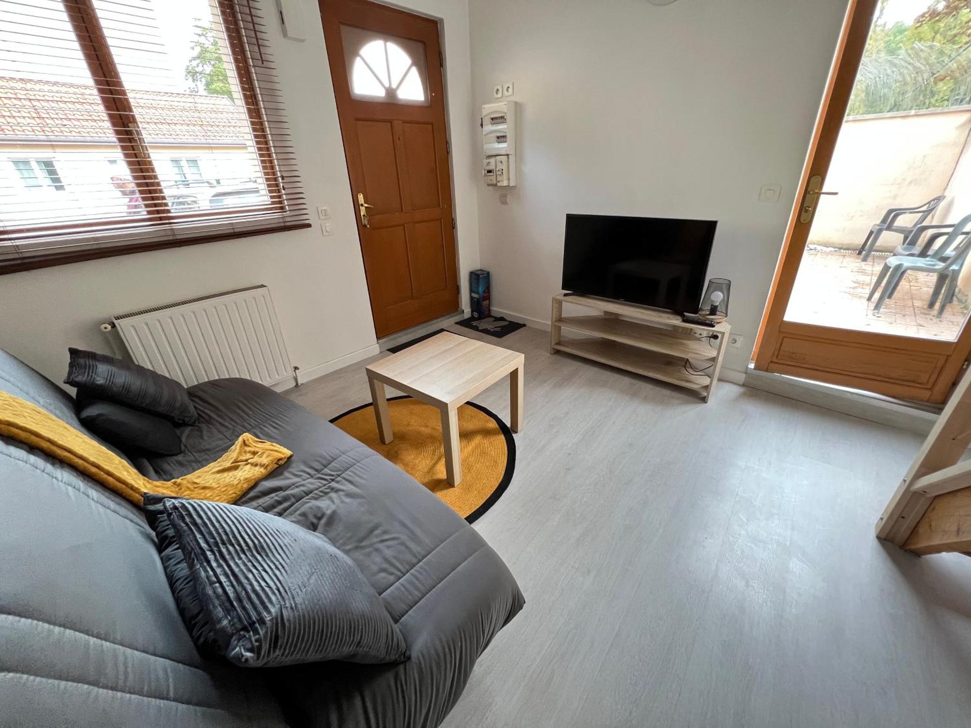 La Maisonnette Un Sejour A Part Longeville-les-Metz Zewnętrze zdjęcie